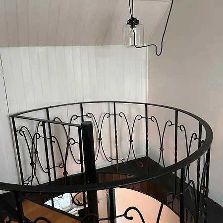 With Three Bedrooms Casa vacanze *